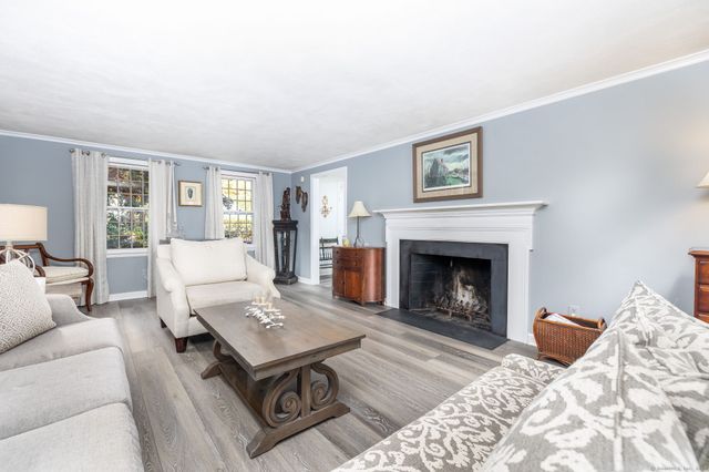 41 Soby Drive, West Hartford, CT 06107