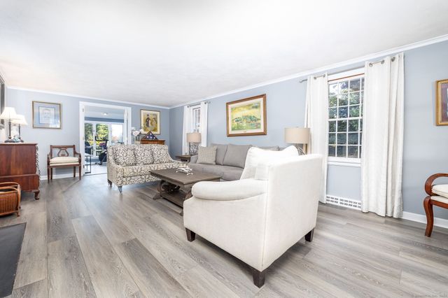 41 Soby Drive, West Hartford, CT 06107