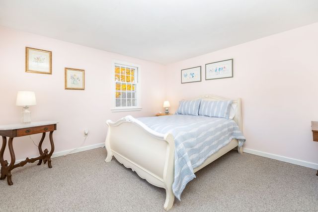 41 Soby Drive, West Hartford, CT 06107