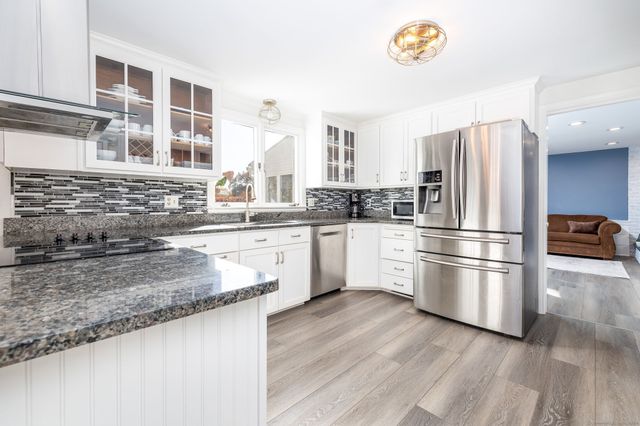 41 Soby Drive, West Hartford, CT 06107