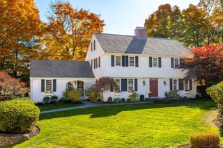 41 Soby Drive, West Hartford, CT 06107