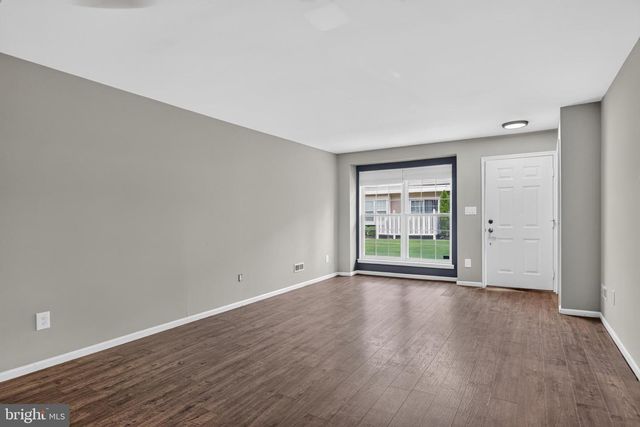 6207 COVENTRY WAY, Mount Laurel, NJ 08054
