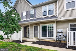 6207 COVENTRY WAY, Mount Laurel, NJ 08054