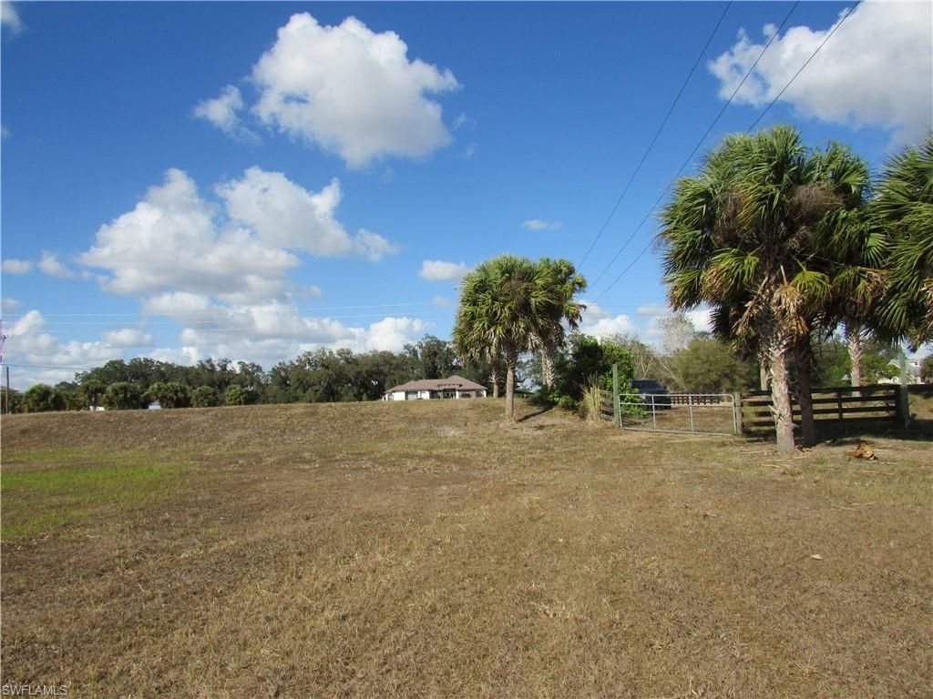 3901 CR 78, LABELLE, FL 33935 — photo 3