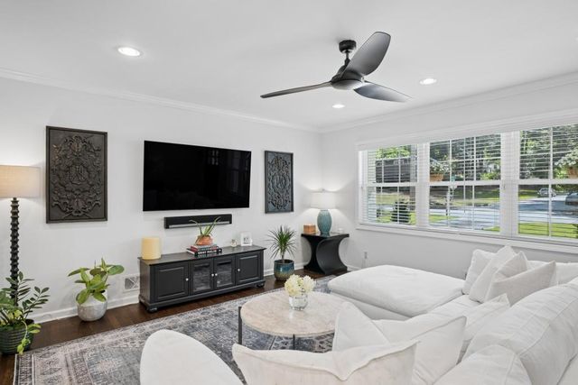 2440 Cove Circle NE, Atlanta, GA 30319