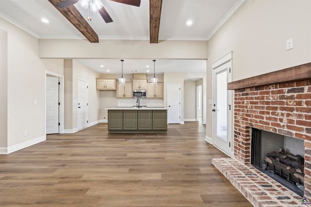 203 Sugar Creek Trail, Perry, GA 31069