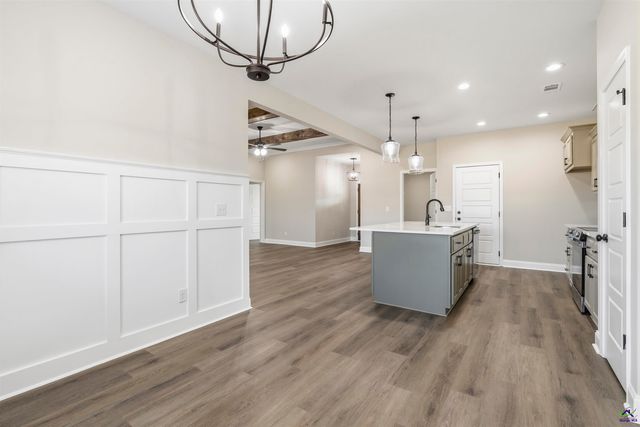 203 Sugar Creek Trail, Perry, GA 31069