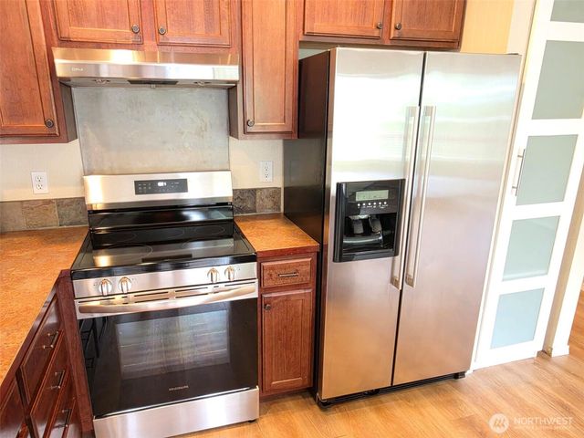 336 N Lafayette Avenue, Bremerton, WA 98312