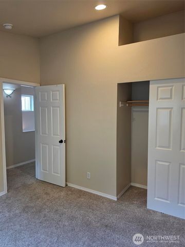 336 N Lafayette Avenue, Bremerton, WA 98312