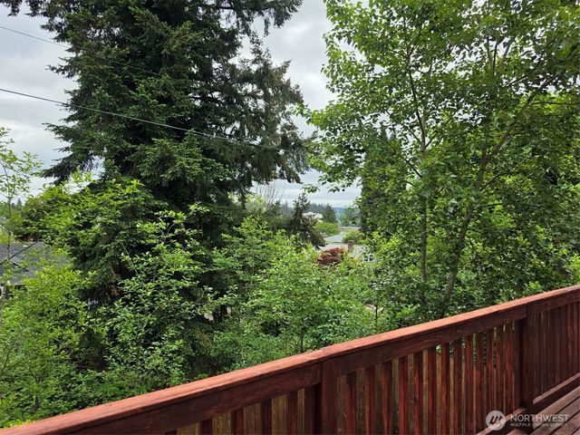336 N Lafayette Avenue, Bremerton, WA 98312