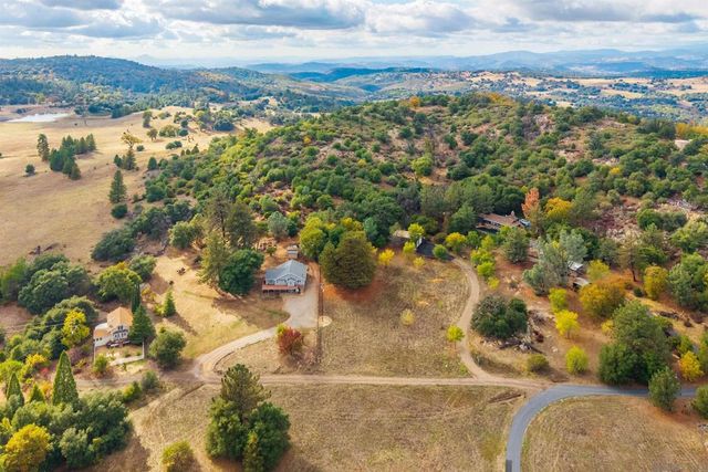 4074 La Tenaja Trail, Julian, CA 92036