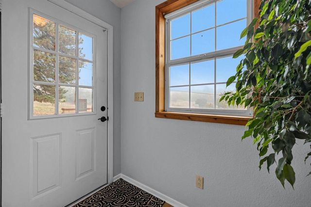 4074 La Tenaja Trail, Julian, CA 92036