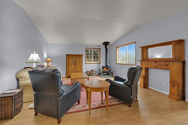 4074 La Tenaja Trail, Julian, CA 92036