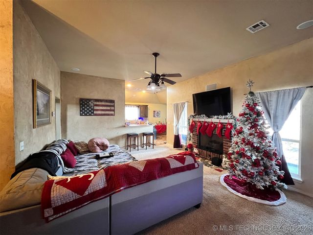 15616 S Birch Avenue, Glenpool, OK 74033