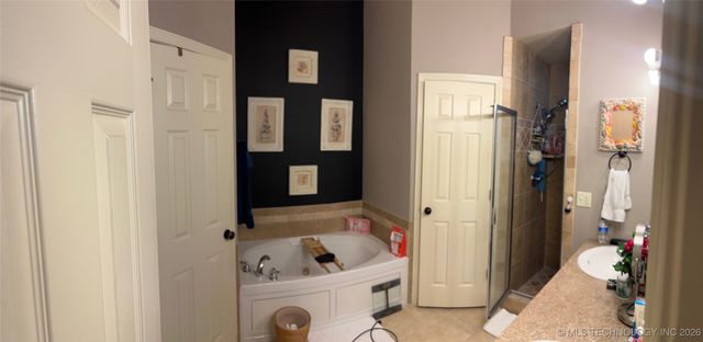 15616 S Birch Avenue, Glenpool, OK 74033