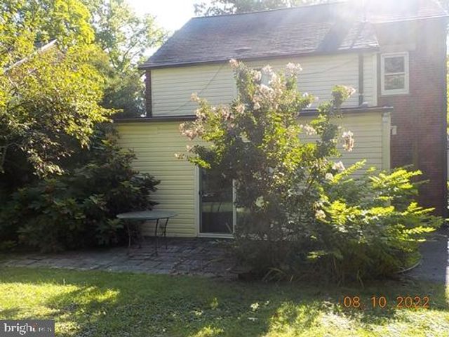 1 YORK RD, Wilmington, DE 19803