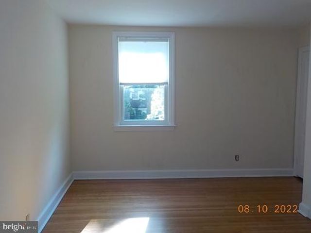 1 YORK RD, Wilmington, DE 19803