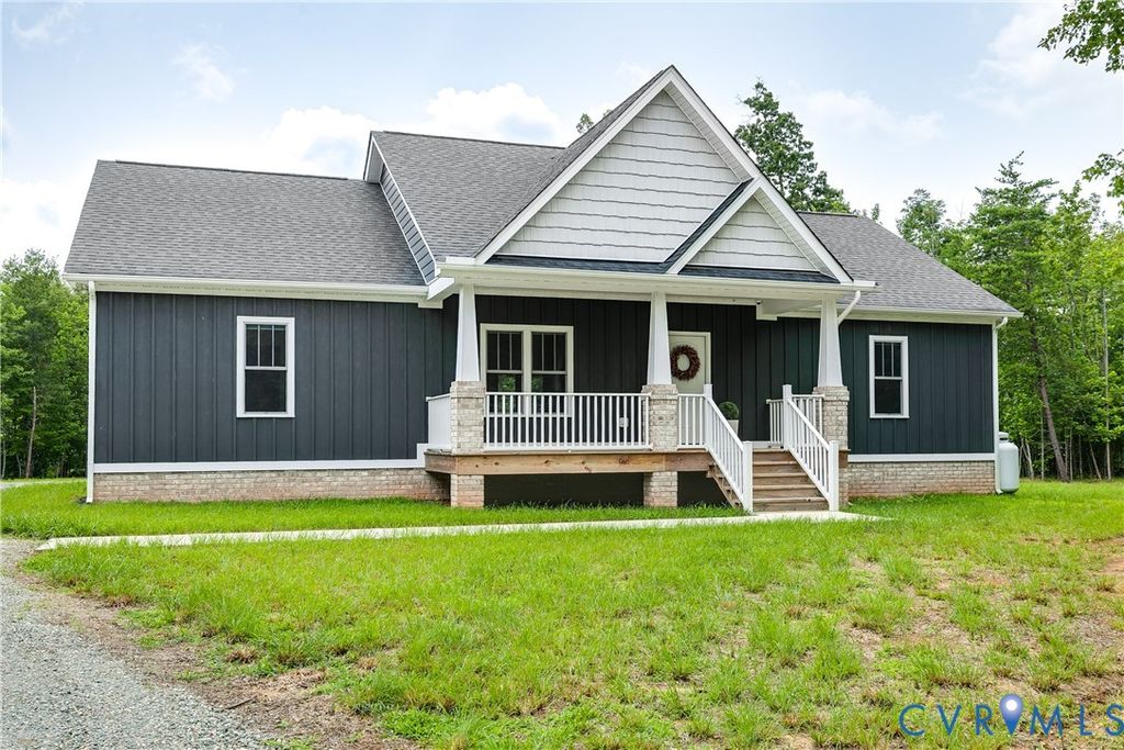 3505 Kool Ln, Powhatan, VA 23139