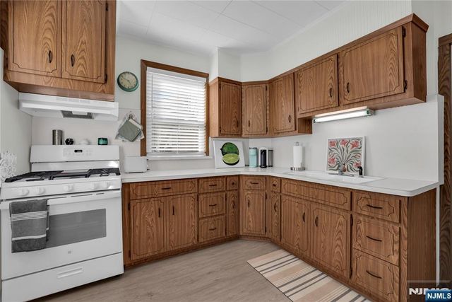 608 Washington Avenue, Belleville, NJ 07109