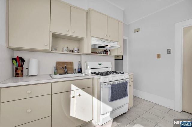 608 Washington Avenue, Belleville, NJ 07109