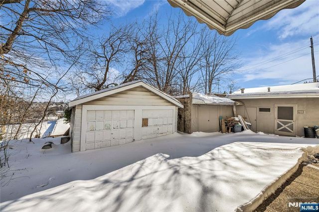 608 Washington Avenue, Belleville, NJ 07109