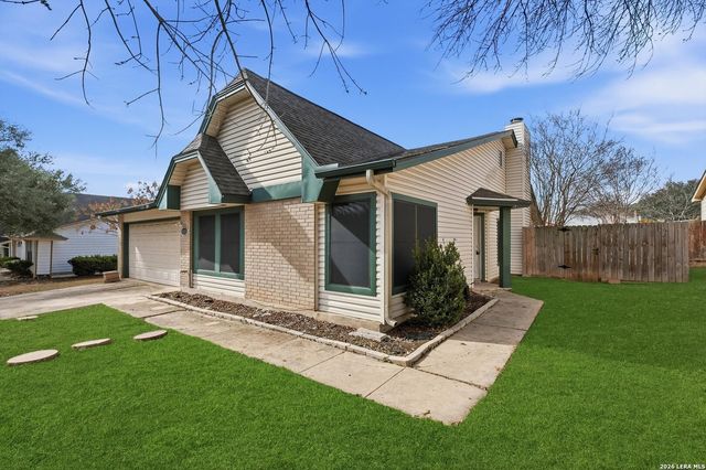 9835 Spruce Ridge Dr, Converse, TX 78109