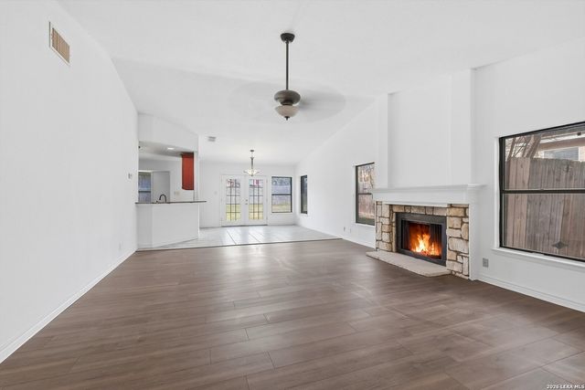 9835 Spruce Ridge Dr, Converse, TX 78109