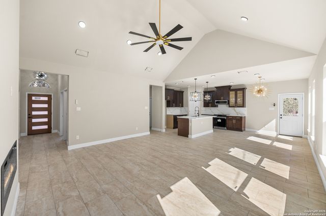 23102 Shady Forest, Elmendorf, TX 78112