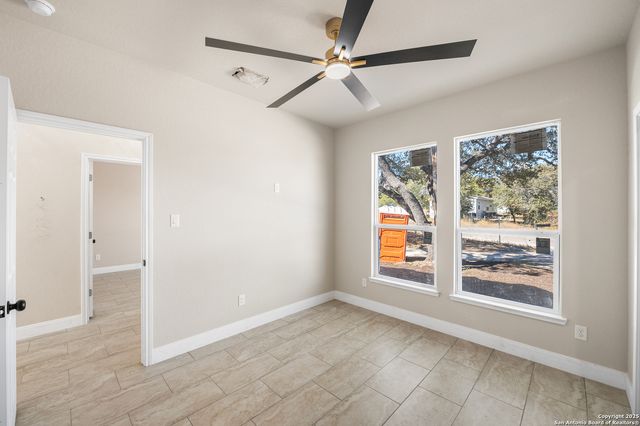 23102 Shady Forest, Elmendorf, TX 78112