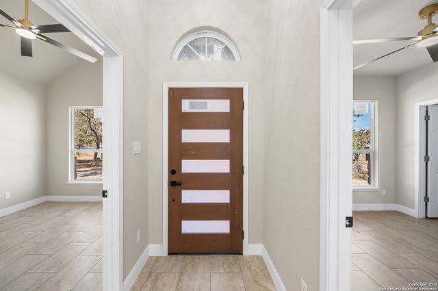 23102 Shady Forest, Elmendorf, TX 78112