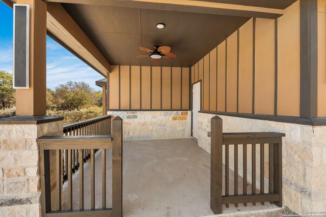 23102 Shady Forest, Elmendorf, TX 78112