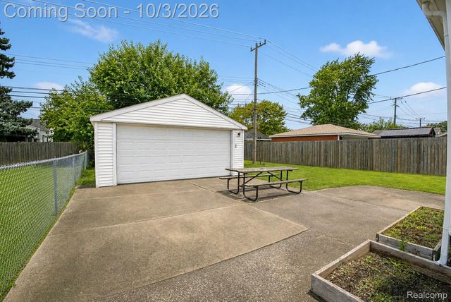 12656 Helen Street, Southgate, MI 48195