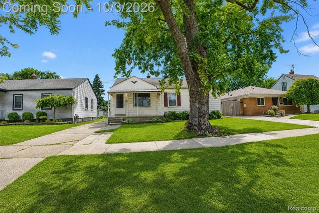 12656 Helen Street, Southgate, MI 48195