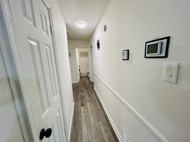 4060 STILLWOOD DR, Memphis, TN 38128