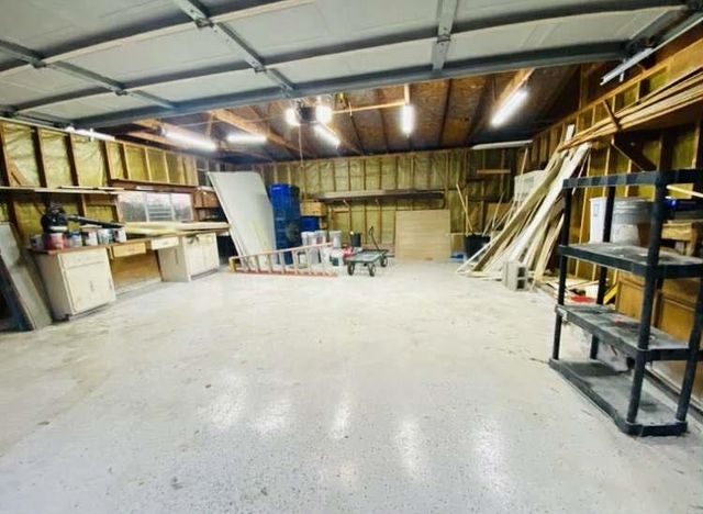 4060 STILLWOOD DR, Memphis, TN 38128