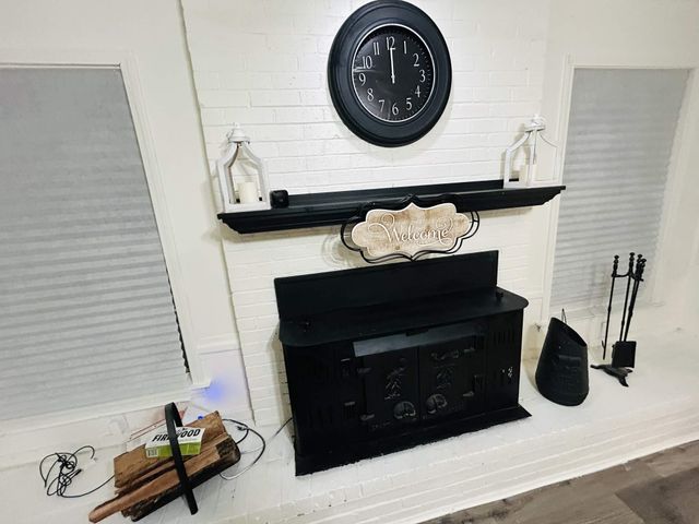 4060 STILLWOOD DR, Memphis, TN 38128