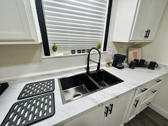 4060 STILLWOOD DR, Memphis, TN 38128