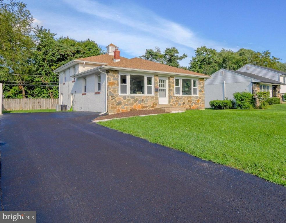 2989 EASTBURN AVE, BROOMALL, PA 19008 — photo 2