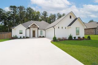 313 Saddle Brook Drive, Hallsville, TX 75650