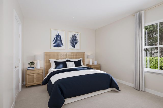 208 E Branch Drive, Huger, SC 29450