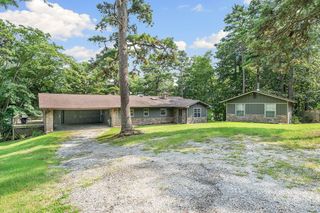 10135 Elizabeth Drive, Rogers, AR 72756