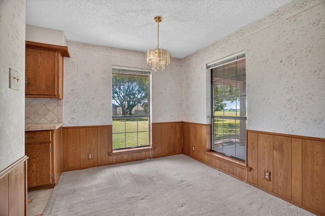 104 Royal Park Lane, Waxahachie, TX 75165