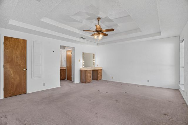 104 Royal Park Lane, Waxahachie, TX 75165