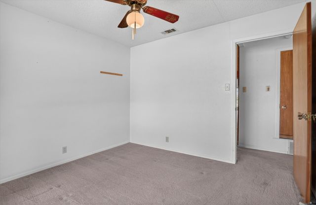 104 Royal Park Lane, Waxahachie, TX 75165
