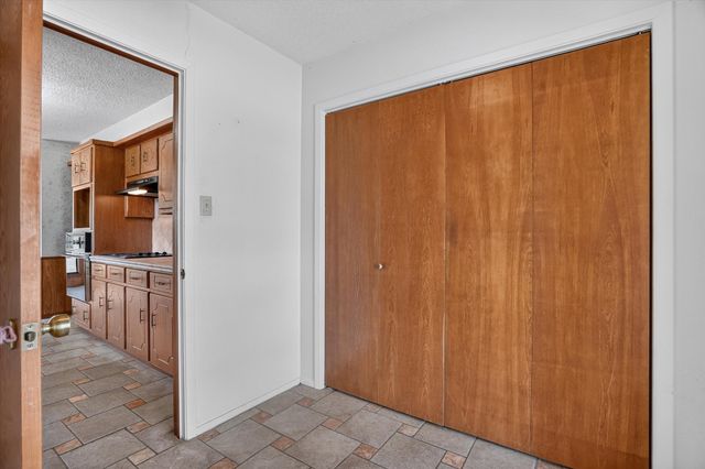104 Royal Park Lane, Waxahachie, TX 75165