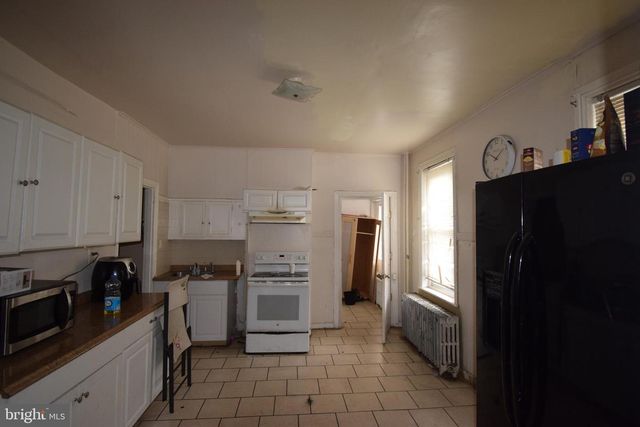 800 SMITH ST, Norristown, PA 19401