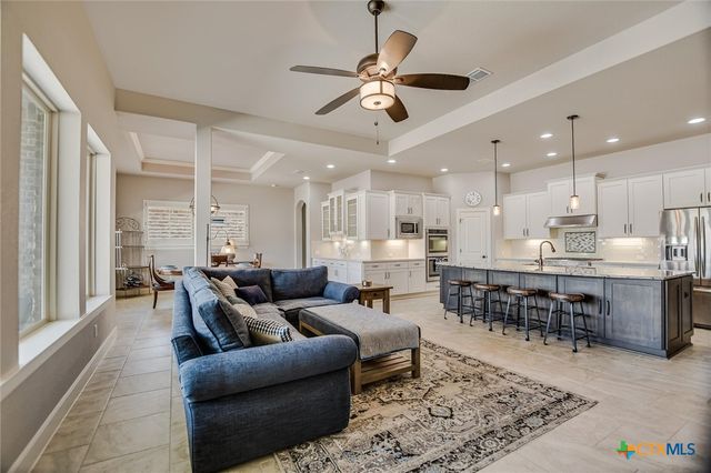 20408 Pearl Kite Drive, Pflugerville, TX 78660