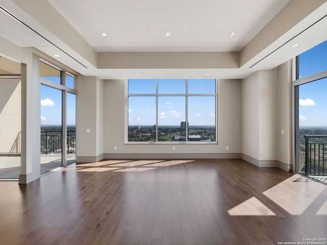 4242 Broadway Apt 2002, San Antonio, TX 78209