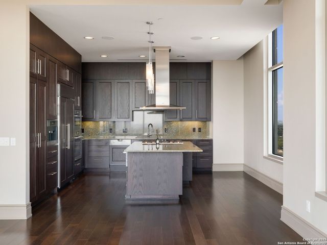 4242 Broadway Apt 2002, San Antonio, TX 78209