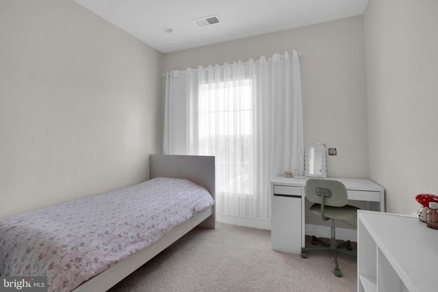 14470 NEBBIOLO DR, Gainesville, VA 20155